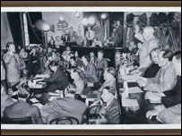 《革命在继续》展览