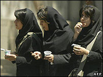 دختران دانشجو