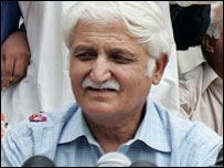 پیپلز پارٹی کے ترجمان فرحت اللہ بابر 