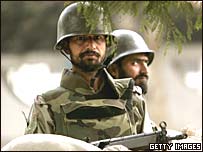 Pakistan askerleri