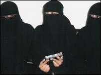  نو مسلم لڑکیاں