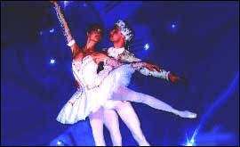 Two dancers from the Vienna Festival Ballet 