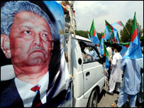 अब्दुल क़दीर ख़ान के समर्थन में प्रदर्शन