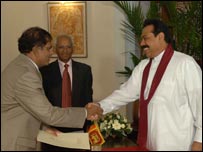 New Cheif Justice Asoka de Silva taking oaths before President