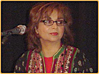 سيما بينا، خواننده ایرانی 