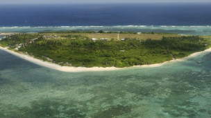 Một hòn đảo thuộc quần đảo Trường Sa đang có tranh chấp