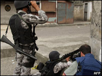 Polícia no Complexo do Alemão, RJ