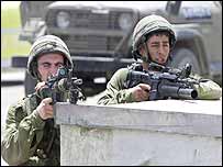 Soldados de Israel na Cisjordânia