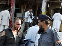 Policial ferido depois de explosão na Mesquita Vermelha