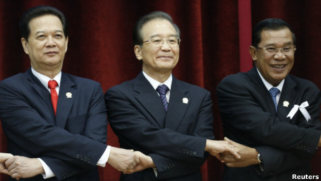 Ông Ôn Gia Bảo, Nguyễn Tấn Dũng và Hun Sen