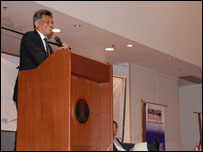 Tổng thư ký khối Asean tham dự cuộc họp của các nhóm đại diện cho quyền công dân tổ chức tại đại học Chulalongkorn, Bangkok, Thái Lan 