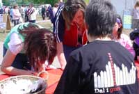 Cymorth Cristnogol yn ymgyrchu