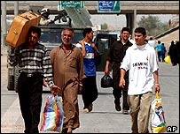 Residentes de Falluja continuam a deixar cidade