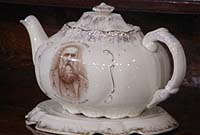 Tebot Michael D Jones