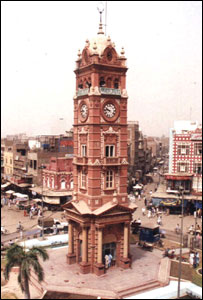 فیصل آباد میں دھماکہ