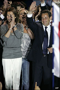 نیکولا سارکوزی به همراه سیسیلیا همسرش