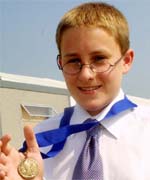 Aeron Glyn Preston, Llandinam, Powys  - Rhuban Glas Offerynnol 12-16 oed