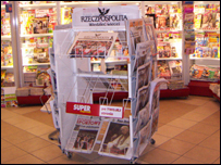 Một tiệm báo ở Warszawa