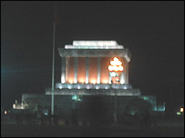 Lăng chủ tịch Hồ Chí Minh ở Hà Nội