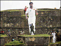 A huge poster of Muralitharan in Galle