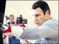 Віталій Кличко сподівається повернутися в форму до весни. Фото з газети Більд