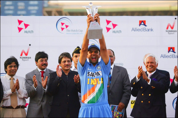 कराची वनडे की तस्वीरें