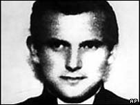 Linh mục Karol Wojtyla hồi trẻ