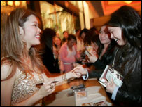 Thu Phương tại Orange County hồi tháng ba năm 2006