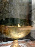 Flame in a chalice © iStockphoto/Christine Gonsalves