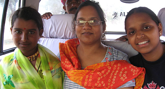 भारत बनाम इंडिया