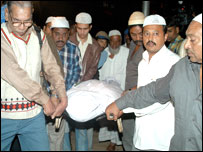 پروین بابی کی آخری رسومات