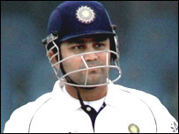 وریندر سہواگ اور راہول ڈراوڈ ریکارڈ سے دس رنز دور 