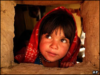 طالبان کے زوال کے بعد لاکھوں افغان پناہ گزیں واپس جاچکے ہیں