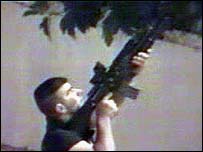 अब्बास समर्थक बंदूकधारी