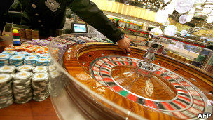 澳門新葡京賭場內某輪盤賭桌(資料圖片)