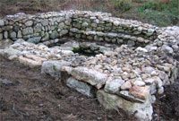 Y ffynnon wedi ei hadfer