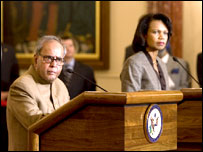 प्रणब मुखर्जी और कोंडोलीज़ा राइस