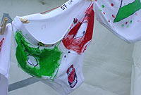 Rhai o'r trôns addurnedig