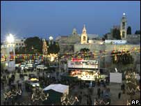 Fiel na Igreja da Natividade em Belém