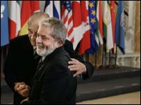 Chirac e Lula na reunião em São Petersburgo