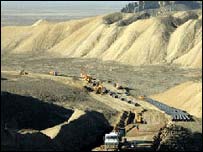 ساخت لوله انتقال نفت در گرجستان