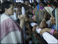 सोनिया गांधी