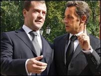 Dimitri Medvedev ve Nicolas Sarkozy