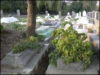 قبرستان(فائل فوٹو)