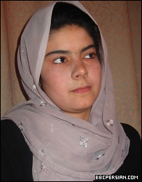 نادیا انجمن