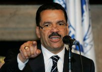 Interpol chief, Ronald Noble (seconf left)