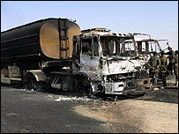 قندھار میں جلا ہوا ٹینکر(فائل فوٹو)