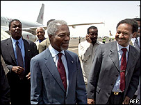 O secretário-geral da ONU, Kofi Annan, no Sudão