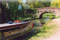 Euan and Joanna Houstoun's narrow boat Trincomalee II ©