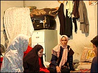 خانواده ای در بم